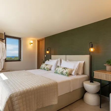 Appartement Ark Luxury Suite, Hot Tub & Sea Views, By Zantewize