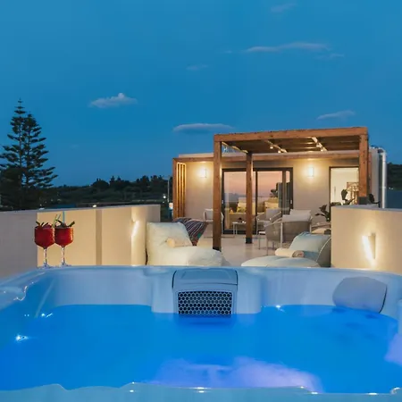 Ark Luxury Suite, Hot Tub & Sea Views, By Zantewize *